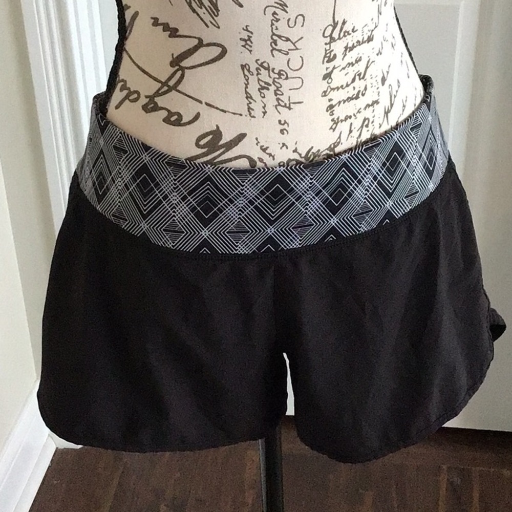 MCA Sport black running shorts with liner Sz S